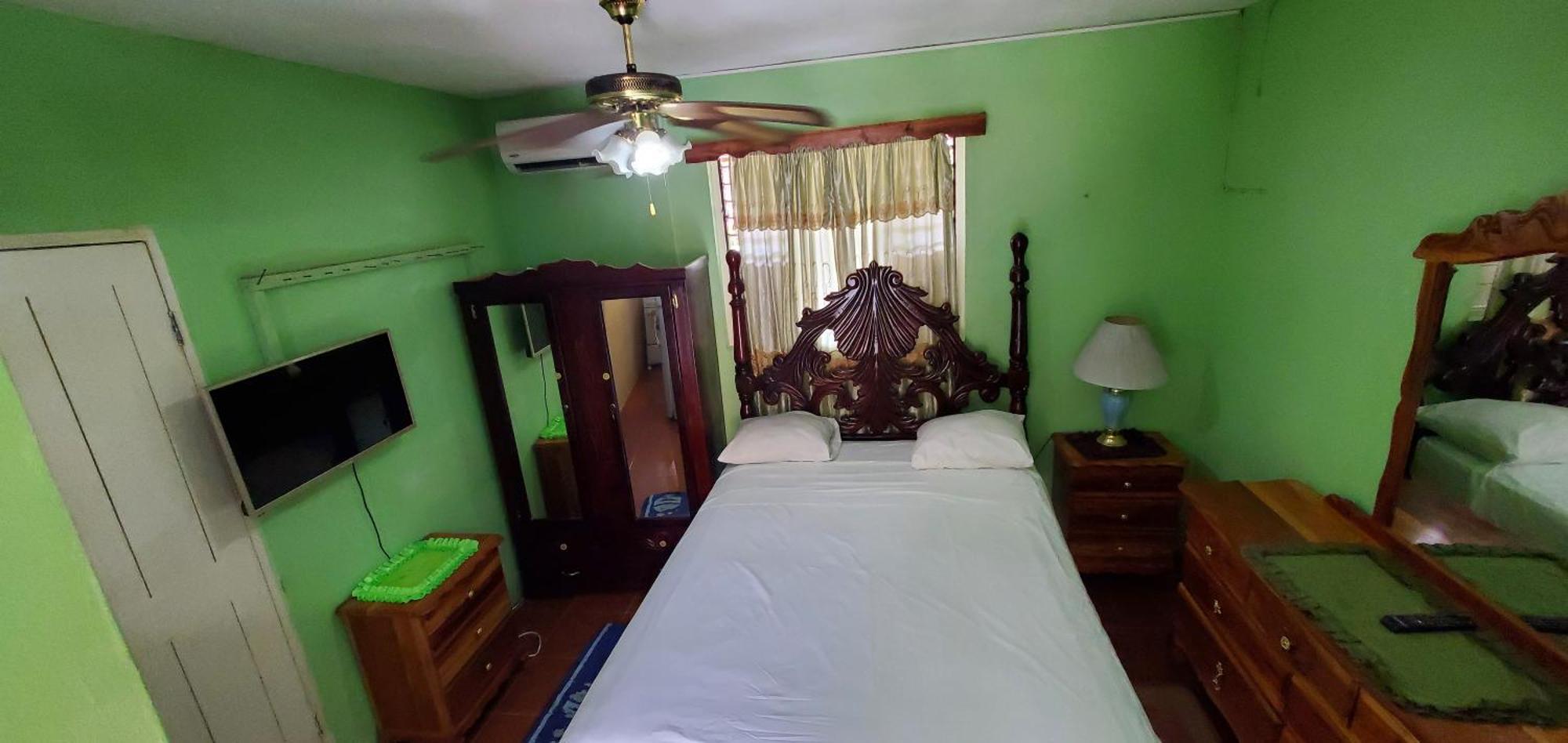 Little Shaw Park Guest House أوشو ريوس المظهر الخارجي الصورة
