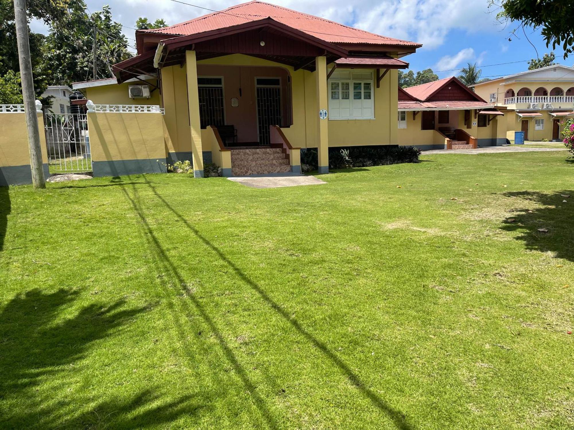 Little Shaw Park Guest House أوشو ريوس المظهر الخارجي الصورة